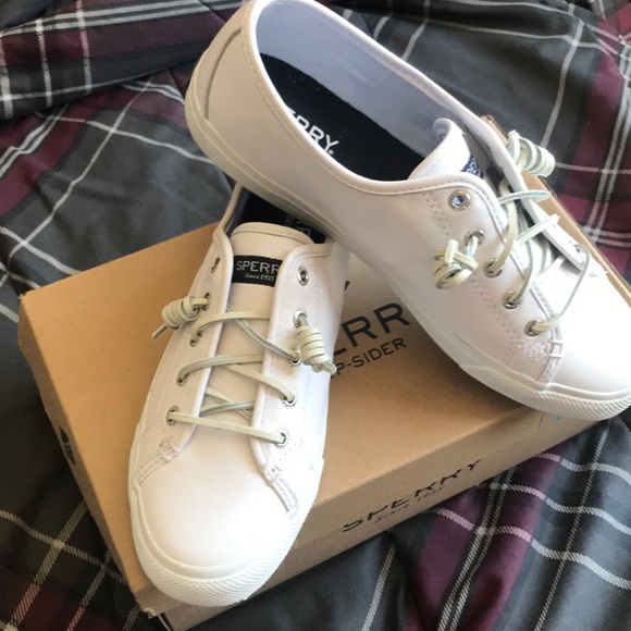 sperry seacoast white leather
